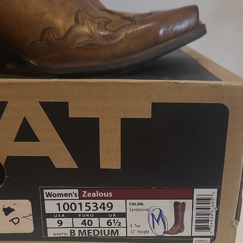 Ariat Brown Western Ankle Boots - Picture 14 of 16
